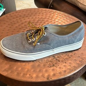 Vans gray low top Size 10